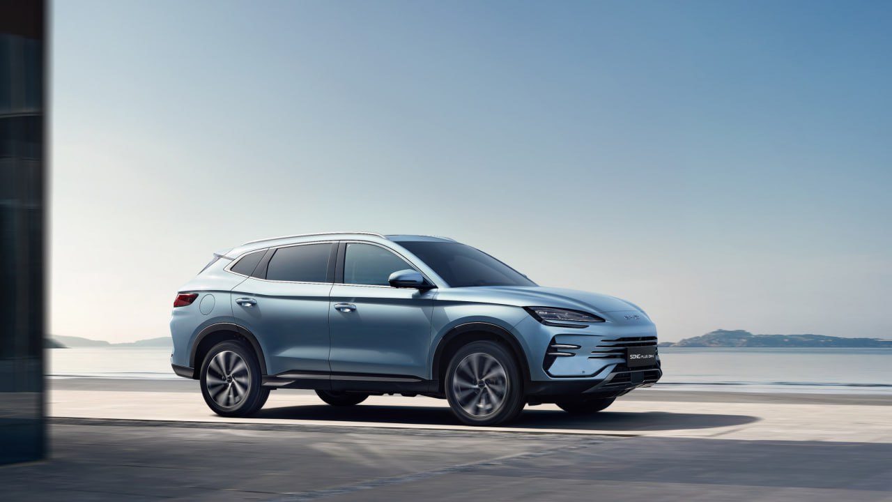 BYD Song Plus DM-i для Узбекистана получил голосовое управление на узбекском языке