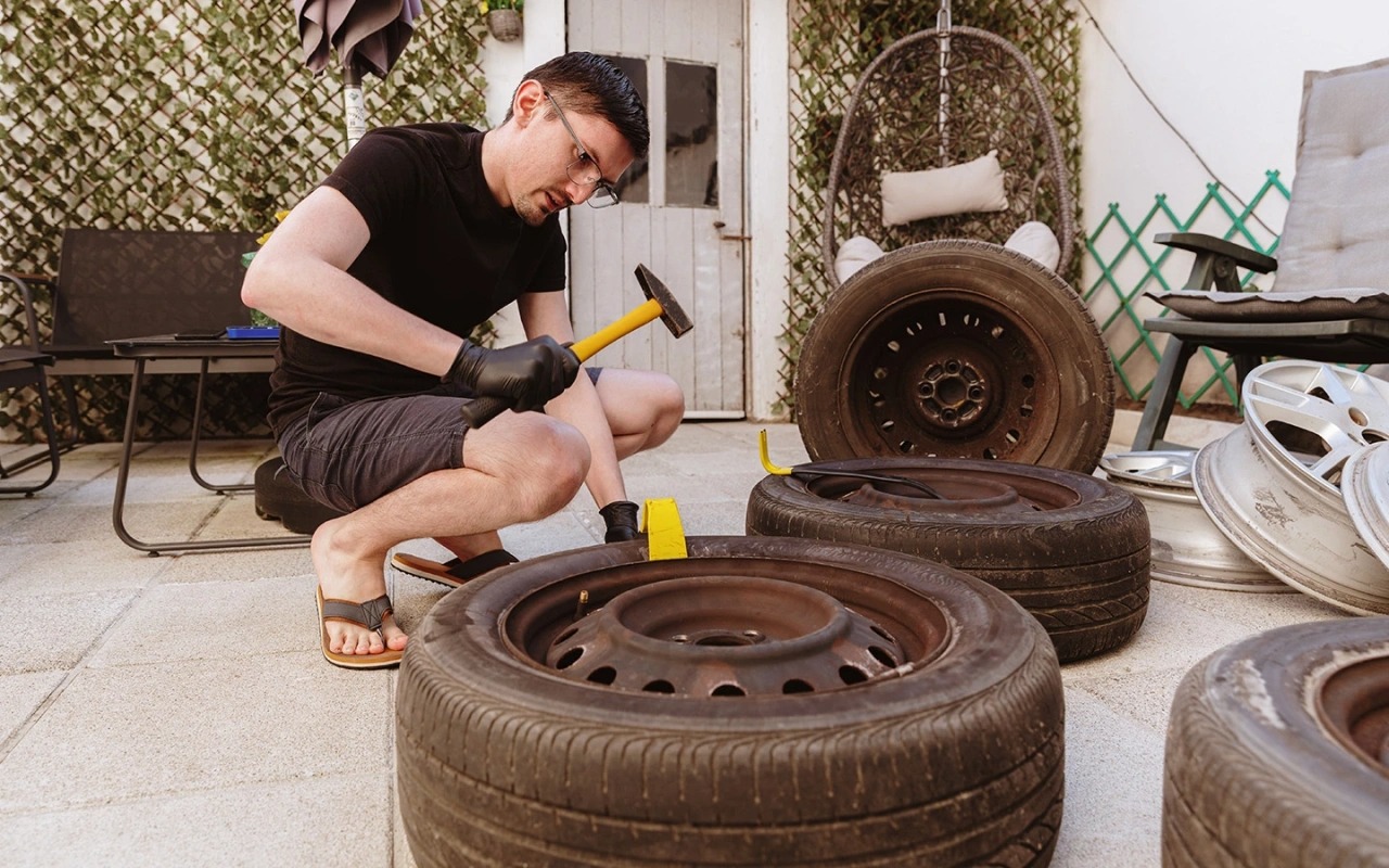 Как самому разбортировать колесо: пошаговая инструкция для новичков и советы по безопасности