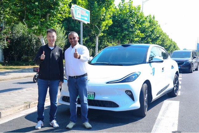 Uber и Momenta запустят испытания роботакси L4 в Мюнхене: Европа готовится к эре автономных такси