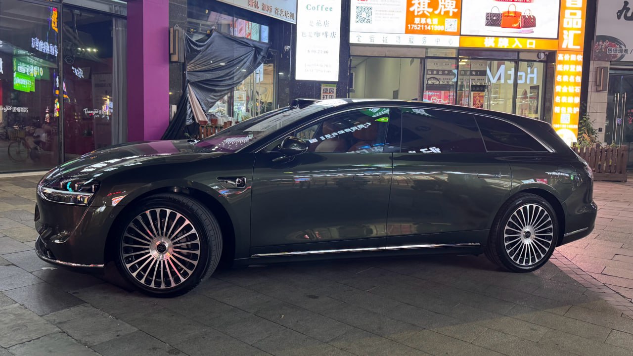 Huawei и BAIC начали поставки универсала Stelato S9T: электроверсия стала хитом у мужчин 30–45 лет