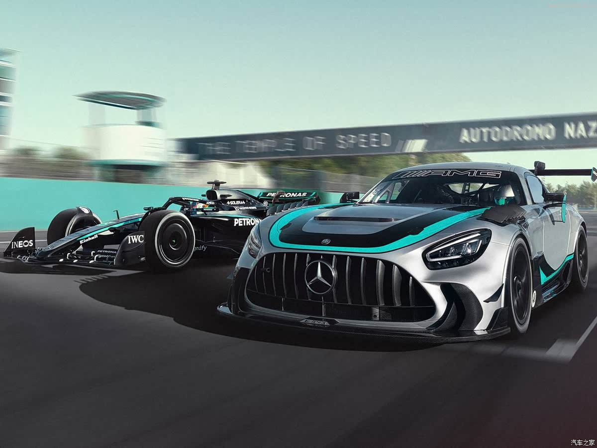 Mercedes-AMG GT2 W16: лимитированный суперкар с автографом пилота F1 и 830 л.с. – эксклюзив для трека и коллекции