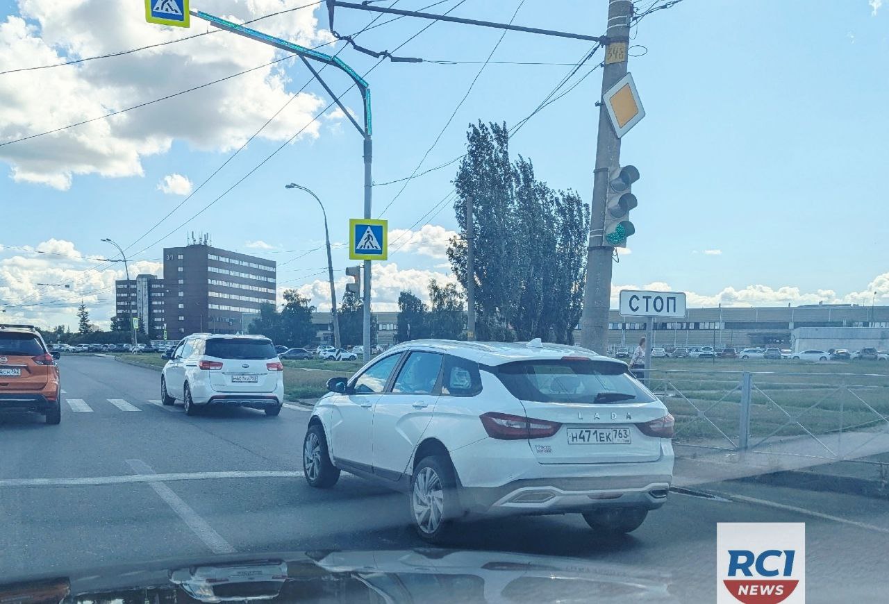 В Тольятти засняли испытательный мул нового кроссовера Lada Azimut: опубликованы первые фото