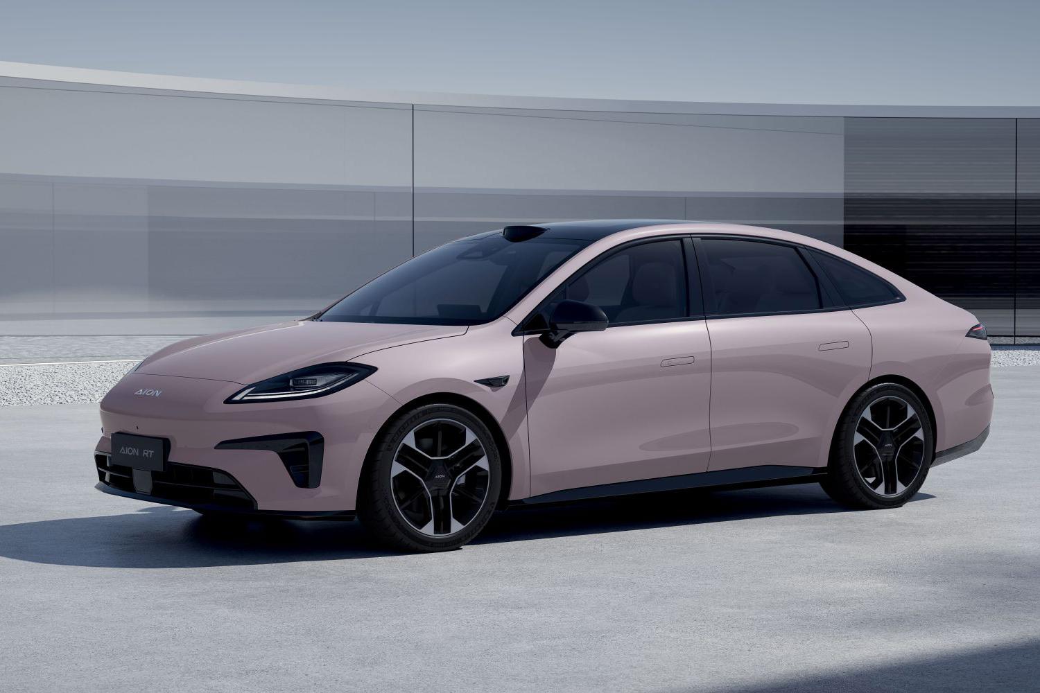 GAC AION RT удивит запасом хода и «кроватью» в салоне: премьера уже 22 сентября