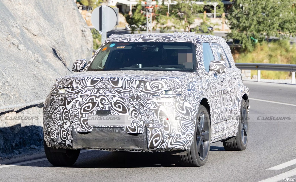 «Шпионские» фото электрического внедорожника Land Rover: компактный «Defender Sport» дебютирует в 2026 году