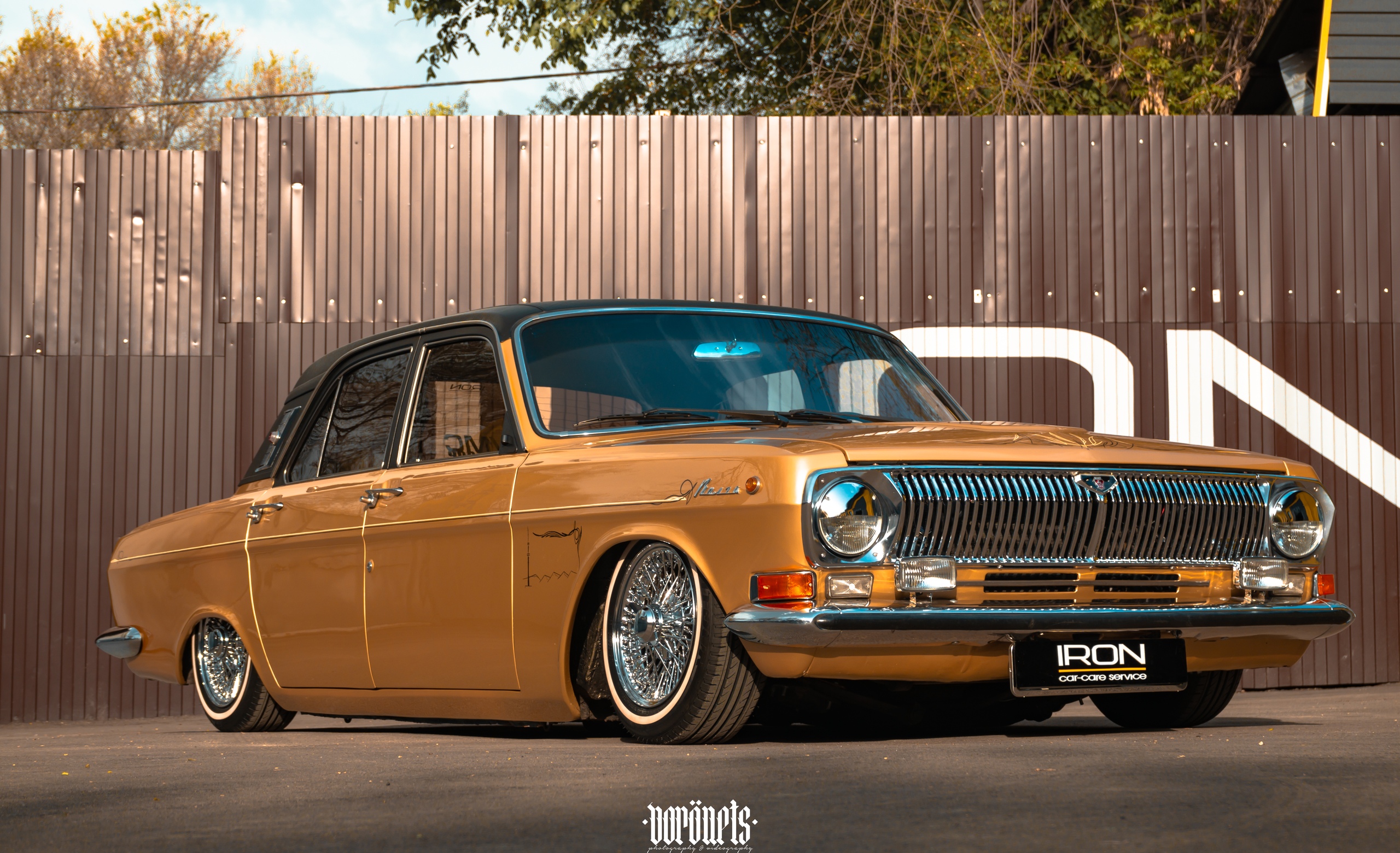 Простой парень сделал из советской «Волги» американский лоурайдер: от прототипа мало что осталось