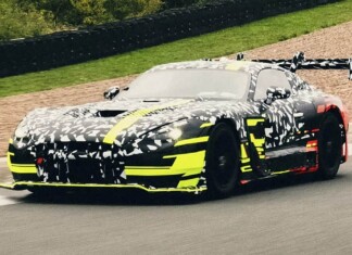 Mercedes-AMG GT Track Sport впервые засветился на шпионских фото: экстремальный конкурент Porsche 911 GT3 RS