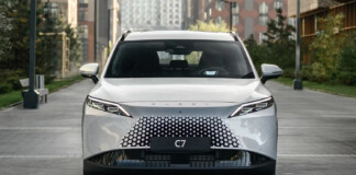 Omoda C7: кроссовер-артобъект, который подстраивается под ритм жизни владельца