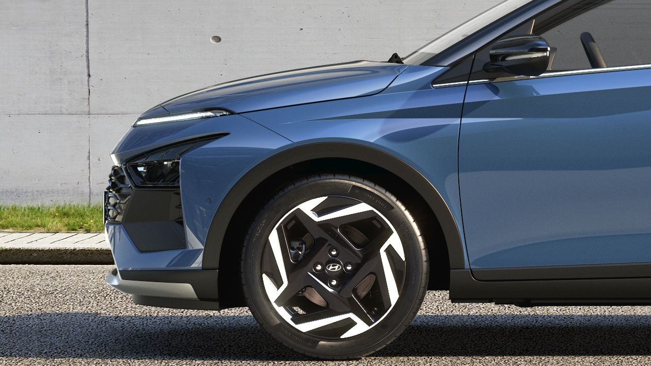 Hyundai Bayon теряет гибриды и мощность: корейцы рискуют ценой и спросом в Европе