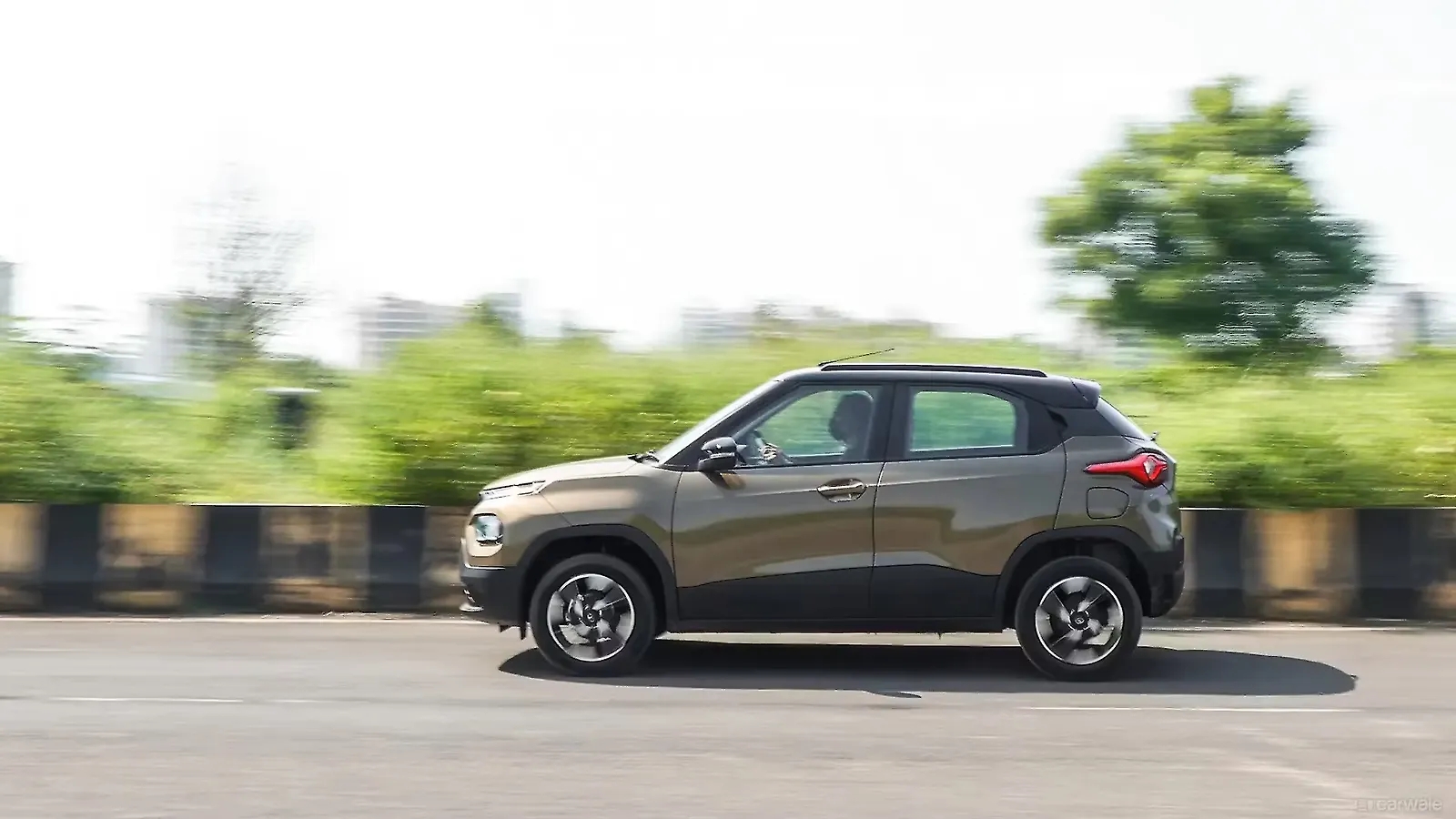 Tata Motors установила рекорд: за месяц праздников продано более 100 тысяч авто и 10 тысяч электромобилей