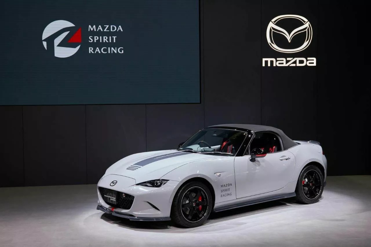 Mazda MX-5 Spirit Racing 12R вызвал ажиотаж в Японии: 9500 заявок на 200 машин и намёк на новое поколение