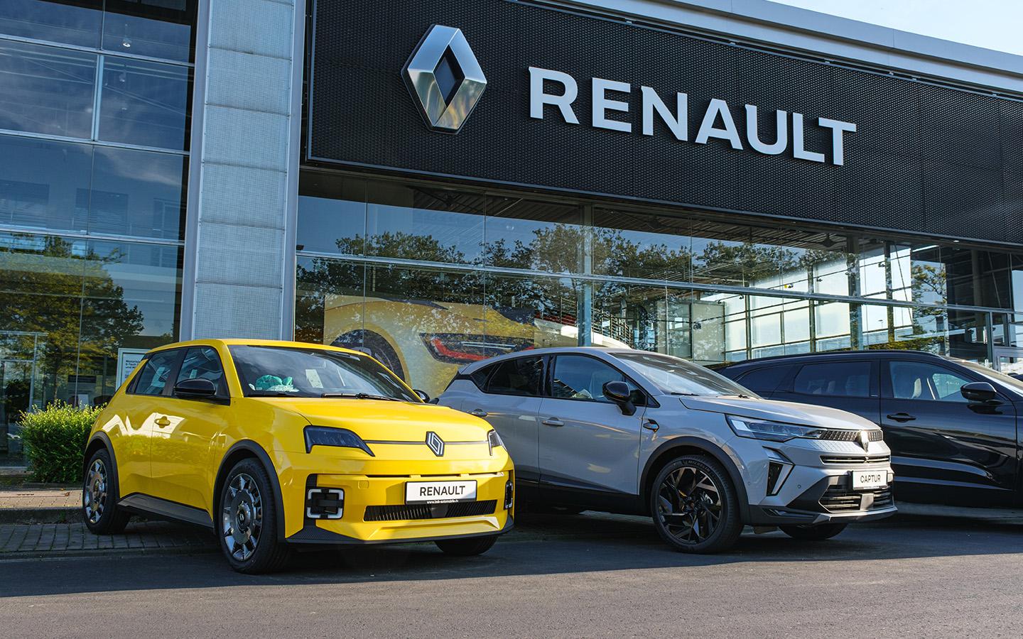 Renault официально внесли в санкционный список РФ: обратного пути для французского автогиганта больше нет