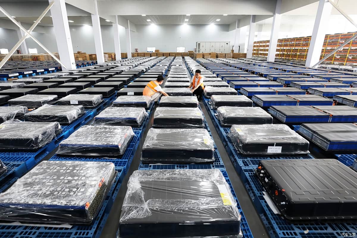 К 2030 году Китай утилизирует аккумуляторы на 100 млрд юаней: стандарты переработки выводят отрасль на новый уровень