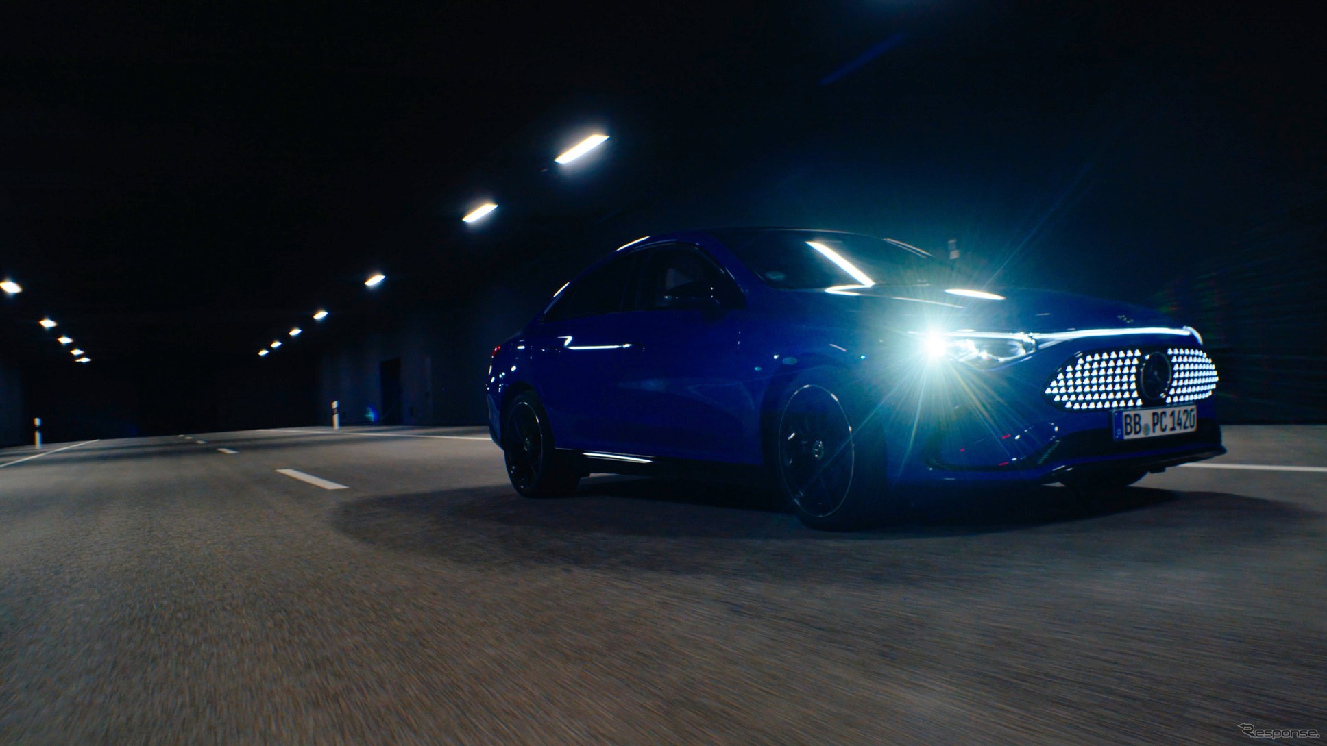 Mercedes-Benz открыл в Германии уникальный полигон с «искусственным солнцем» и цифровыми двойниками для тестов авто