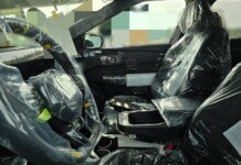 Kia EV4 GT раскрыла интерьер и фирменный дизайн: электрокар с неоновой энергией дебютирует в 2026 году