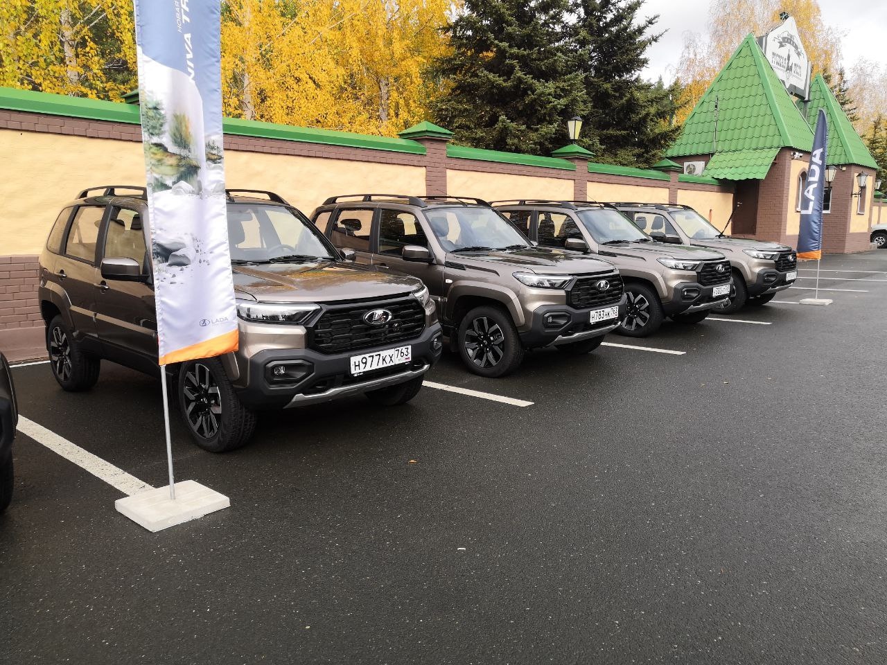 События дня, ч.1: Lada Niva Travel получит 1,8-литровый ДВС, «Автотор» начнет собирать Tank 300 и почему новые моторы «жрут» масло