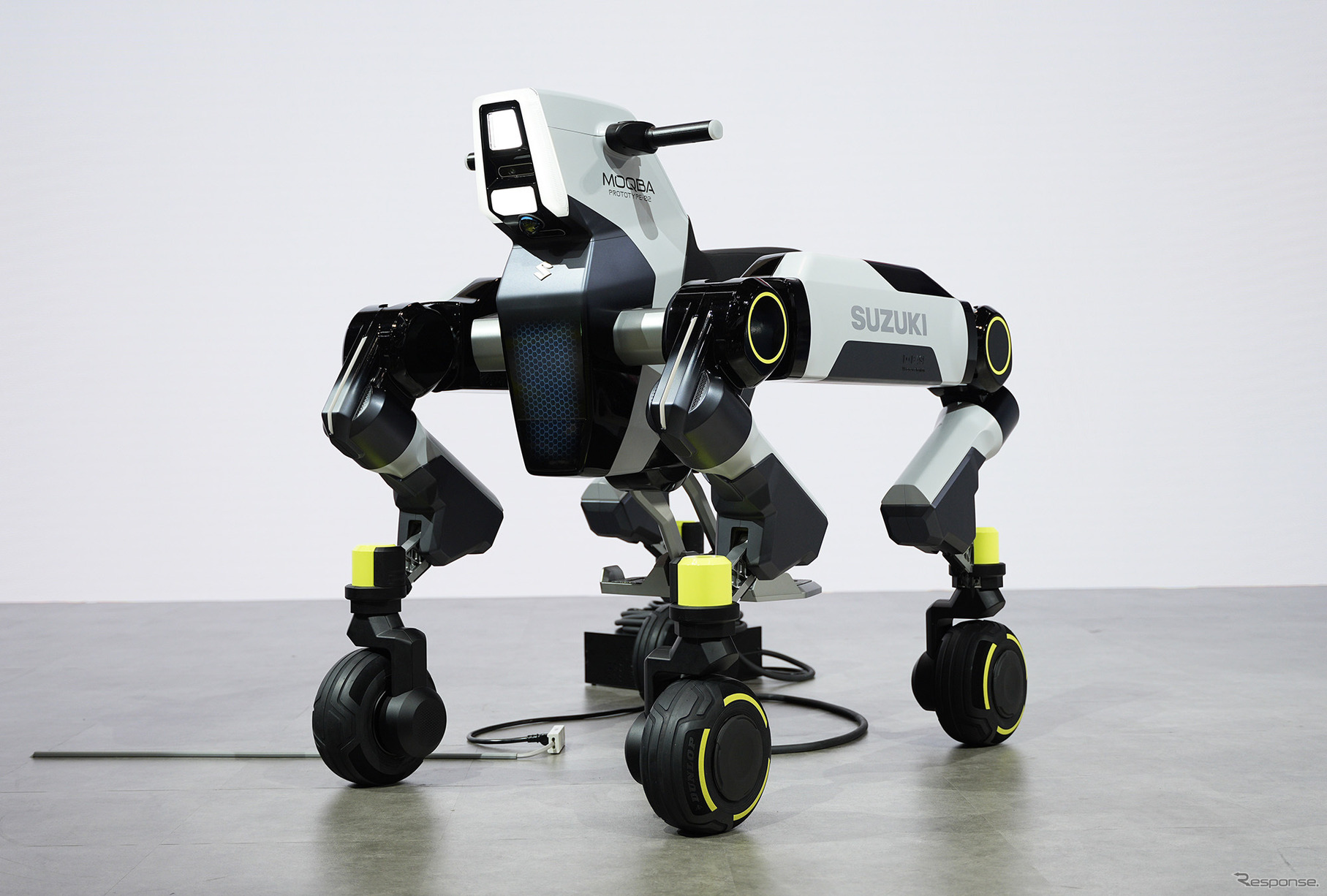 Suzuki показала четырехногого робота MOQBA2: экологичные материалы и четыре версии для будущей мобильности