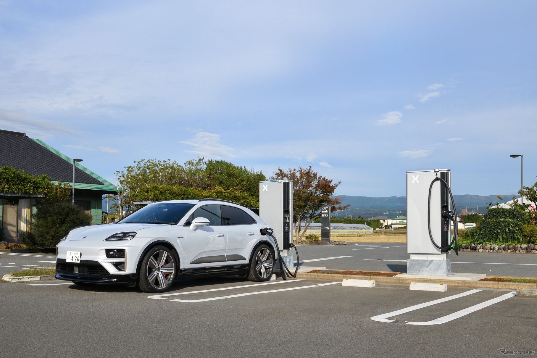 Powerex запускает сеть сверхбыстрых зарядных станций для электромобилей на ключевых трассах Японии