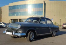 Парень забрал у отца старую «Волгу» и превратил ее в Toyota: машину почти не отличить от «японца»