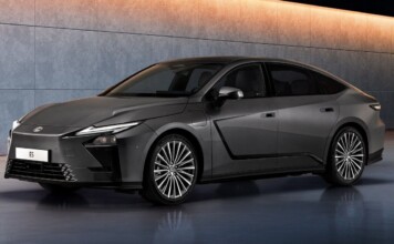 Lexus ES восьмого поколения выходит на рынок Испании: новый дизайн, электроверсии и рекордный запас хода