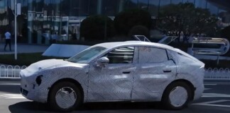 Xpeng готовит купе-кросс MONA с «утиным хвостом» и запасом хода 600 км: первые фото новинки 2026 года