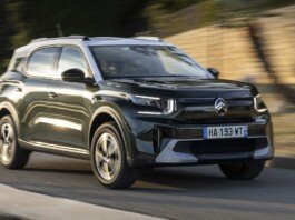 Citroen C3 Aircross Hybrid: семиместный простор и экономия 300 тысяч рублей — новый удар по рынку доступных кроссоверов