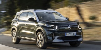 Citroen C3 Aircross Hybrid: семиместный простор и экономия 300 тысяч рублей — новый удар по рынку доступных кроссоверов