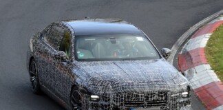 BMW 7-й серии готовит радикальное обновление: уменьшенная решетка и новые технологии замечены на тестах