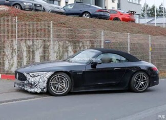 Mercedes-AMG SL готовят к рестайлингу: шпионские фото раскрыли крупные перемены в дизайне и технике