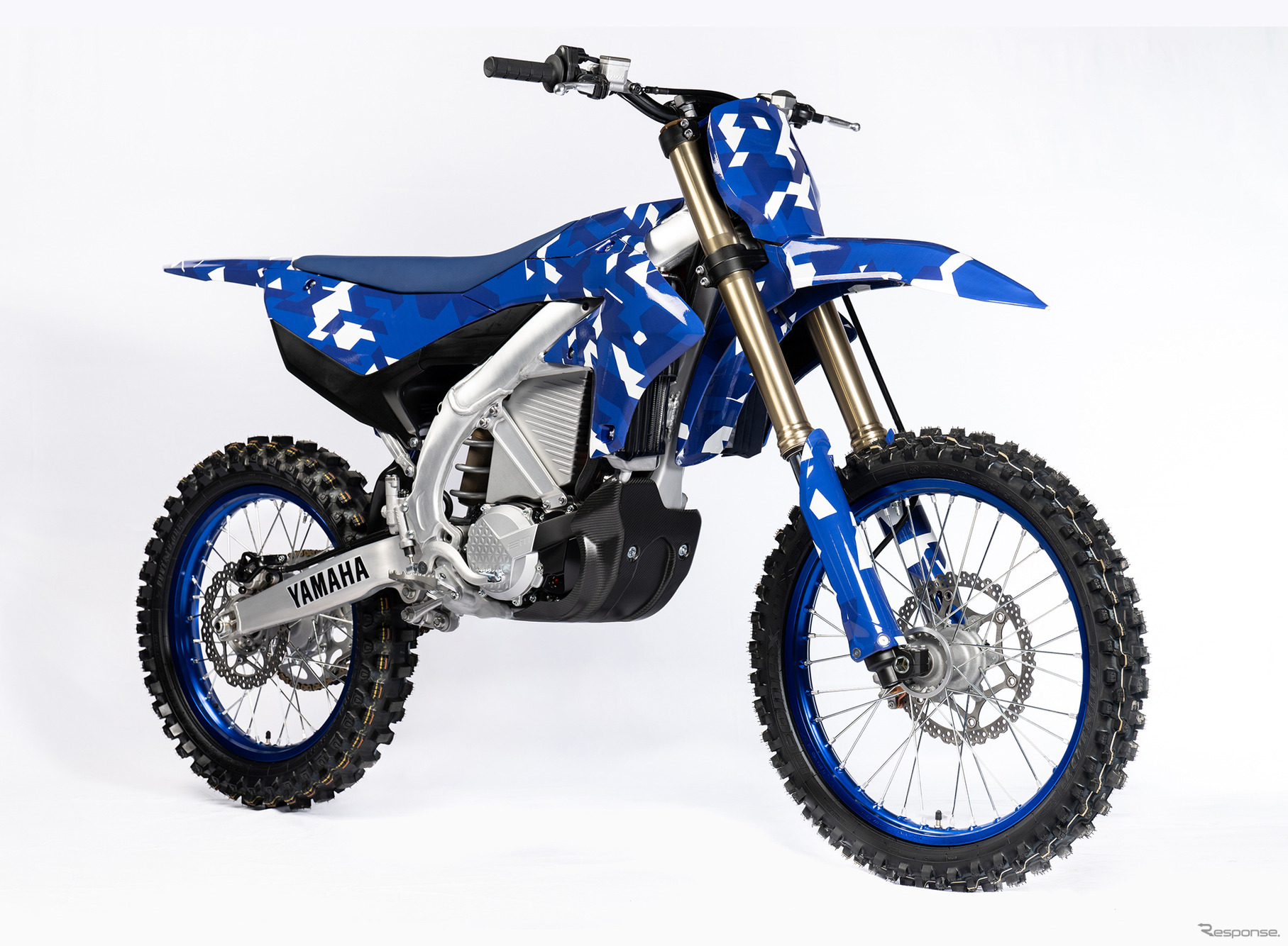 Yamaha показала электрический кроссовый мотоцикл YE-01: MXGP-мощность и технологии будущего