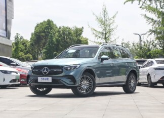 Mercedes-Benz GLC 2026 с длинной базой: семь новых версий, интеллектуальный ассистент и запас хода 115 км на электротяге