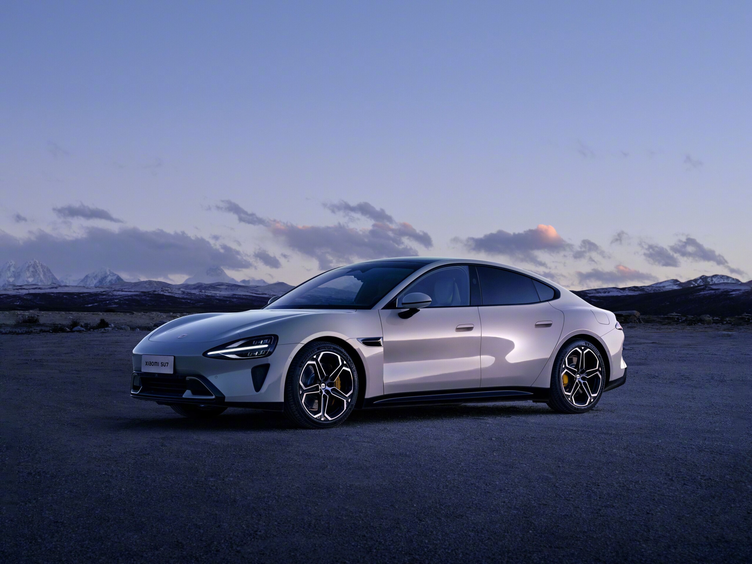 Лэй Цзюнь ответил на критику: безопасность — главный приоритет в электромобилях Xiaomi