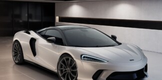 McLaren выпустит уникальную серию GTS Signature для Японии: четыре дизайна, вдохновлённые архитектурой MTC