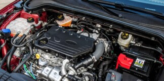 Если ли смысл в установке более мощного аккумулятора для авто: электрик все рассказал