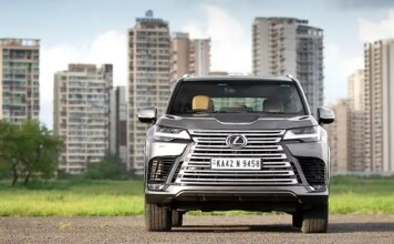 Lexus отзывает 1588 автомобилей в Индии для обновления системы кругового обзора