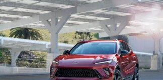 Buick Envision подорожал на 4500 долларов: компактный кроссовер из Китая стал недешевым для США