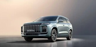 События дня: премьера Jetour X90 Pro, какие японские авто везут в России и как сделать машину «невидимой» для камеры