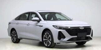 Chery представила обновлённый седан Arrizo 8 с новой решёткой и мощными моторами