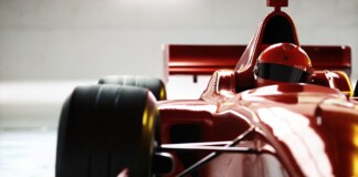 Расселл назвал Ферстаппена «золотым стандартом» Ф-1 и заявил о готовности биться с ним за титул лицом к лицу