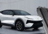 Lotus Eletre: первый гибридный кроссовер бренда с запасом хода 355 км и разгоном до «сотни» за 3 секунды