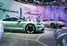 Porsche сократит сеть зарядок и дилеров в Китае из-за падения продаж и ценовой войны на рынке электрокаров