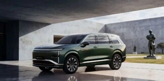 Wuling опубликовал фото нового Xingguang L: почти 5 метров, гибрид и свежий дизайн Volley aesthetics