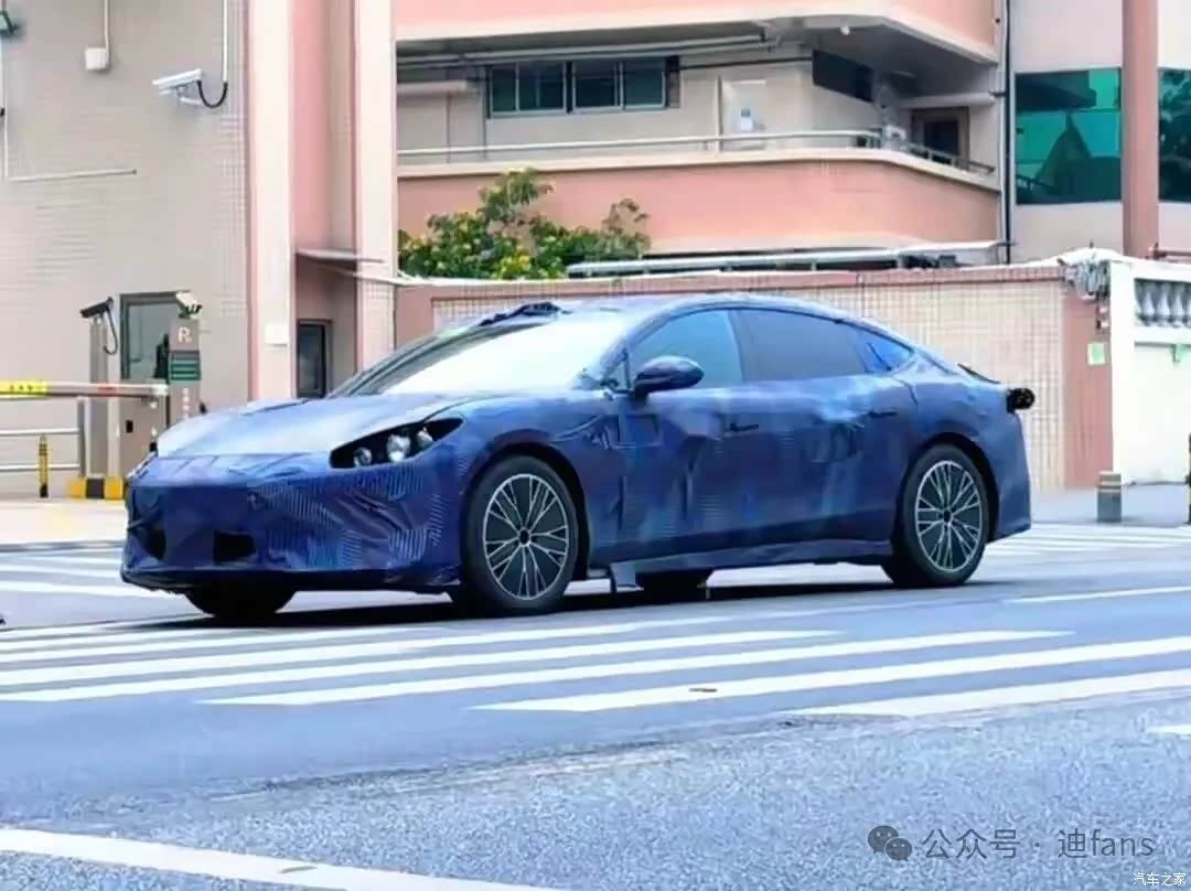 В Сети появились шпионские фото первого авто новой линейки Leopard: премьеру «Magnesium 9» ждут в 2026 году