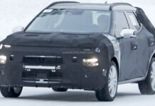 Hyundai вывел на зимние тесты Bayon второго поколения: кроссовер для Индии станет короче 4 м и получит «премиум» опции