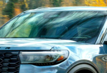 Ford объявил два отзыва: у Explorer 2026 может отклеиться лобовое стекло, у 231 шасси F-53/F-59 — сбои стоп-сигналов