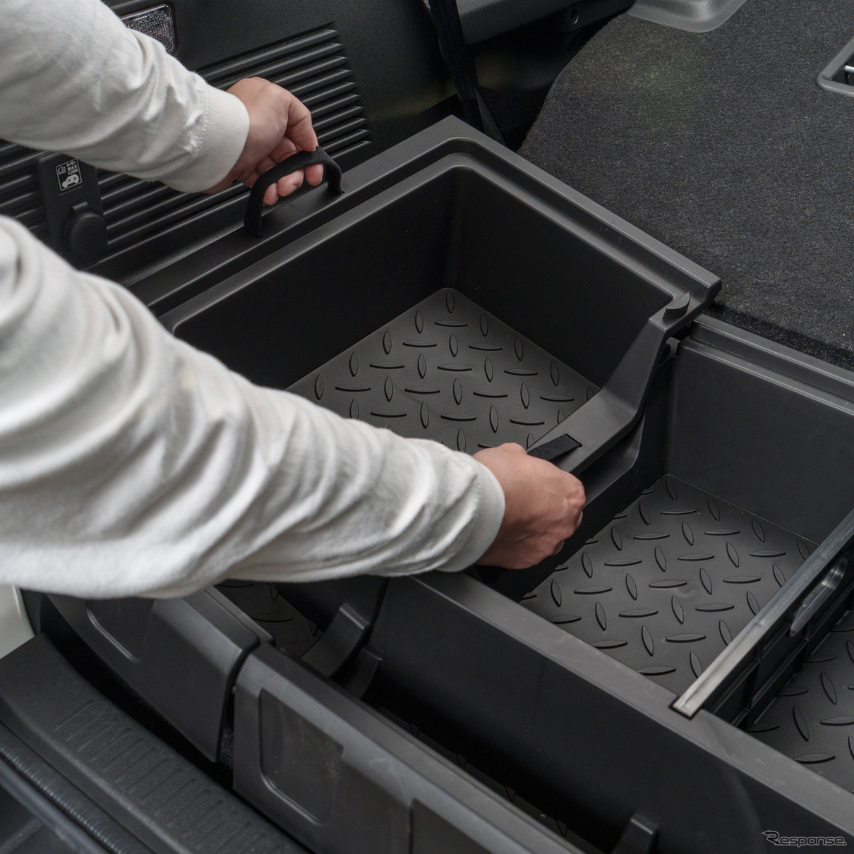 CRAFTWORKS начал продажи 40-литрового органайзера для Suzuki Jimny Nomad: багажник станет практичнее