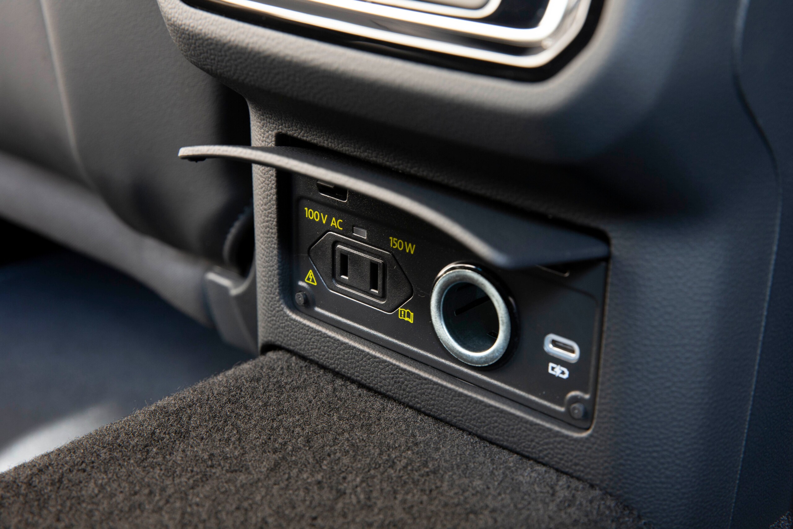 ТОП-10 опций, которые сделают машину дороже при продаже: сделку не придется долго ждать