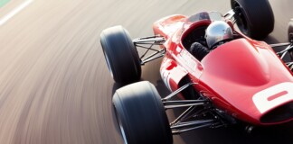 Pirelli устроит тесты дождевых шин для Формулы-1 2026 в пустыне Бахрейна: зачем это нужно