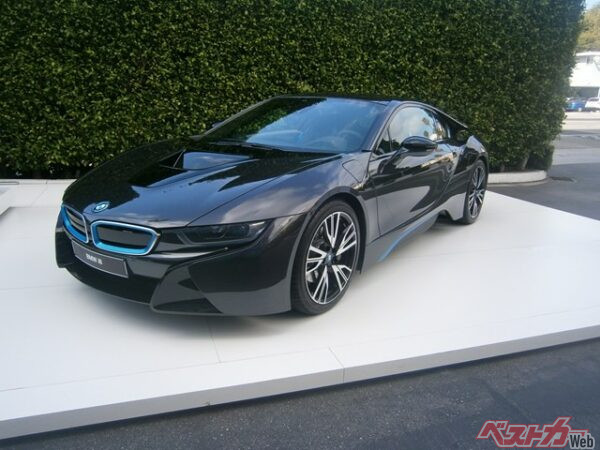 Эксперты объяснили, зачем электрокары и гибриды намеренно «озвучивают» через динамики вместо тишины