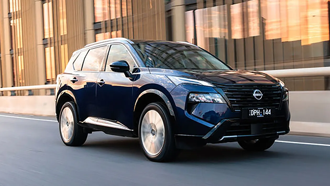 Nissan готовит рестайлинг X-Trail: кроссоверу обновят внешность и прокачают гибридные версии e-Power