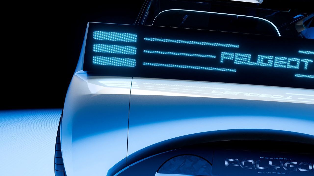 Новый Peugeot 208 дебютирует в Париже с рулём без традиционного управления